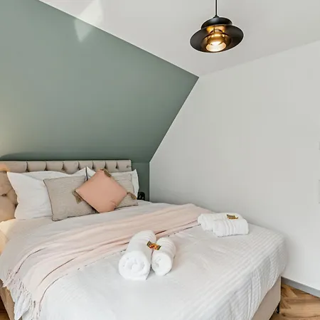 Apartment At Weinmeister - Talpark - Direkt Am Kurpark Und Reha-zentrum Bad Salzuflen