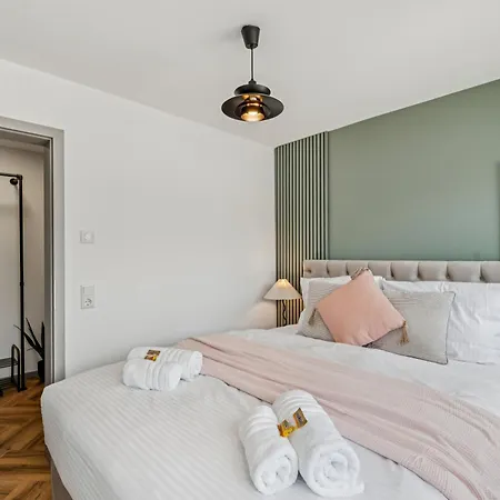 At Weinmeister - Talpark - Direkt Am Kurpark Und Reha-zentrum Apartment Bad Salzuflen