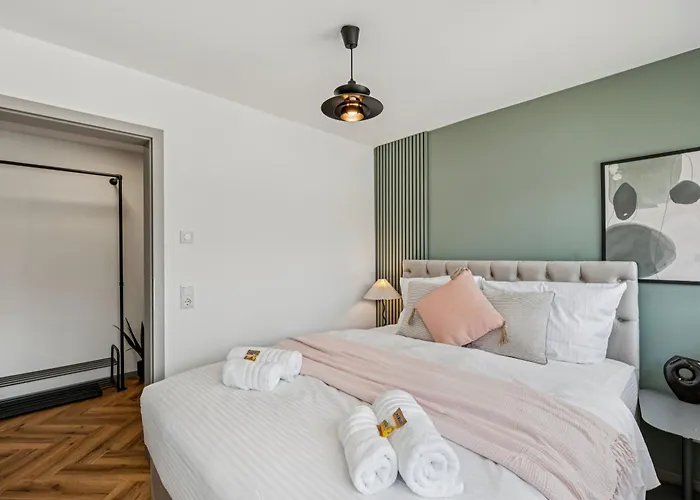 At Weinmeister - Talpark - Direkt Am Kurpark Und Reha-zentrum Appartement Bad Salzuflen